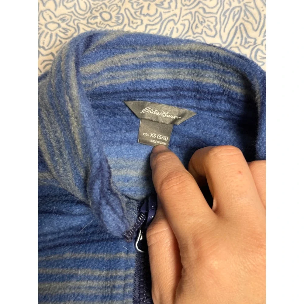 Eddie Bauer Size XS 5/6 Kids Full Zip Blue Striped Fleece Long Sleeve Jacket